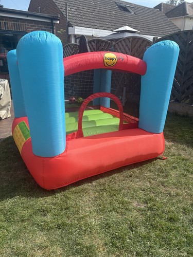 Happy hop bouncy castle - happy,